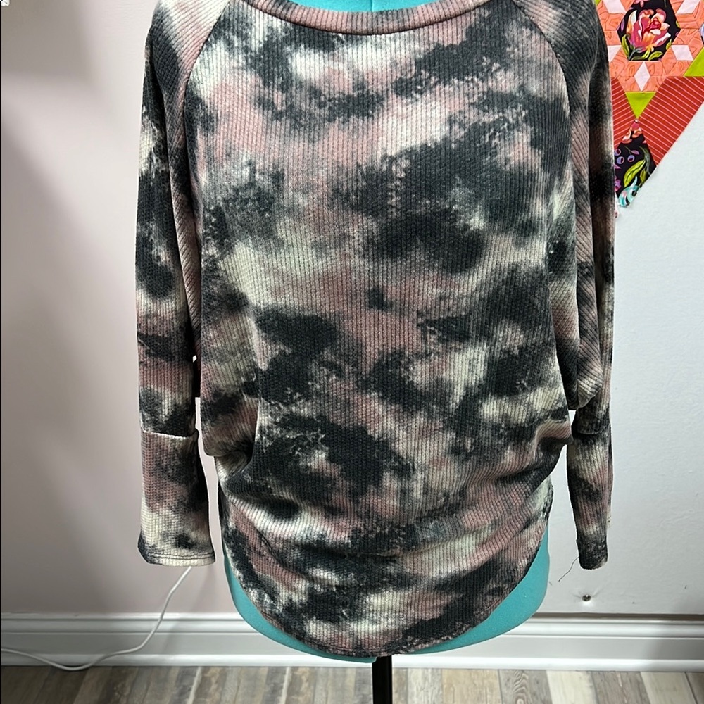 Women's Tie-Dye Sweatshirt